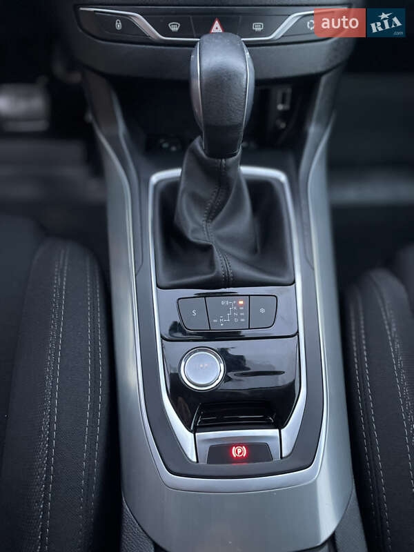 Универсал Peugeot 308 2015 в Луцке