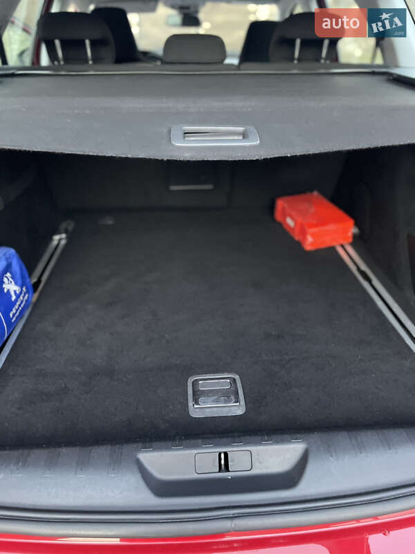 Универсал Peugeot 308 2015 в Луцке