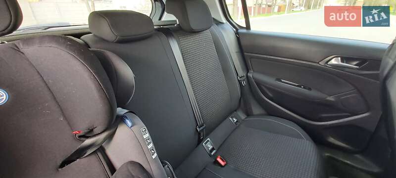 Хетчбек Peugeot 308 2019 в Ізмаїлі фото 7 Хетчбек Peugeot 308 2019 в Ізмаїлі