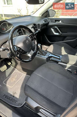 Универсал Peugeot 308 2016 в 