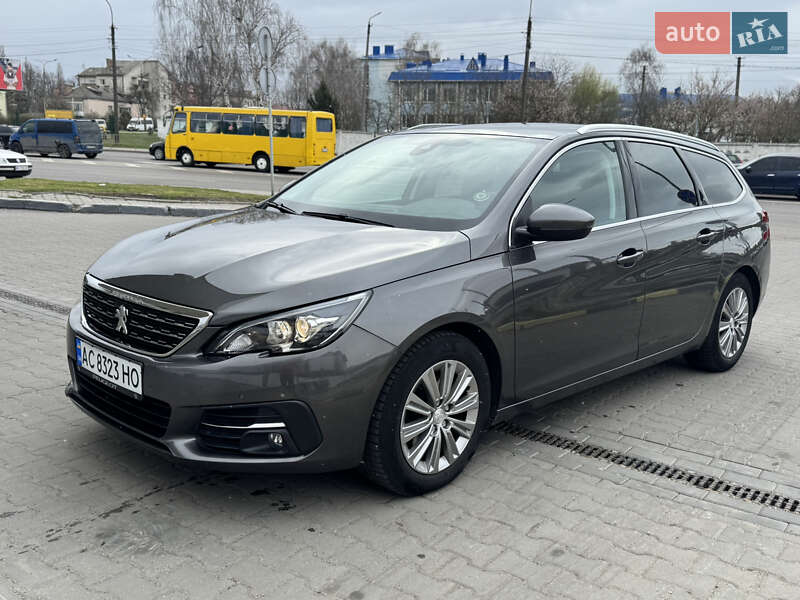 Универсал Peugeot 308 2017 в Луцке