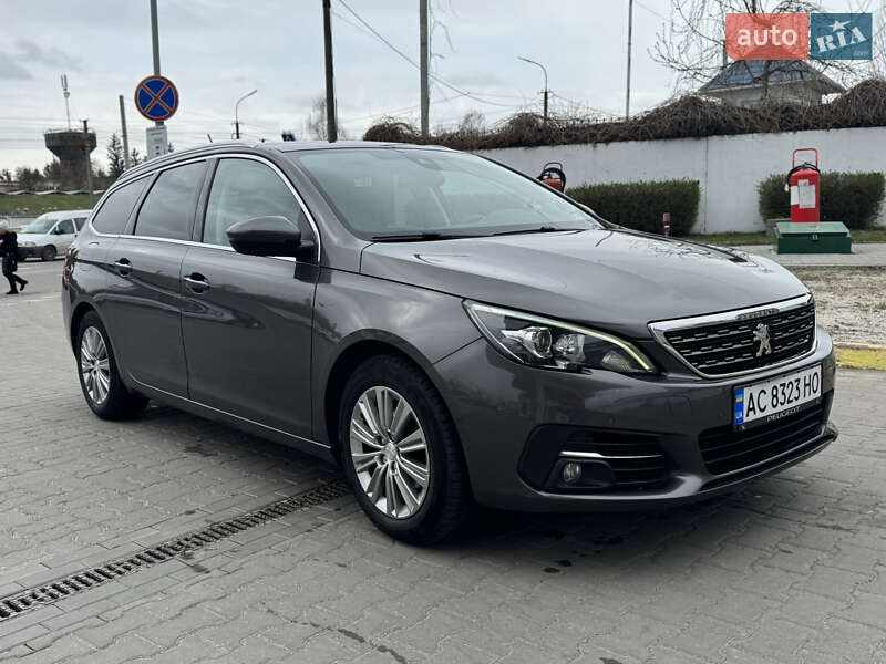 Универсал Peugeot 308 2017 в Луцке
