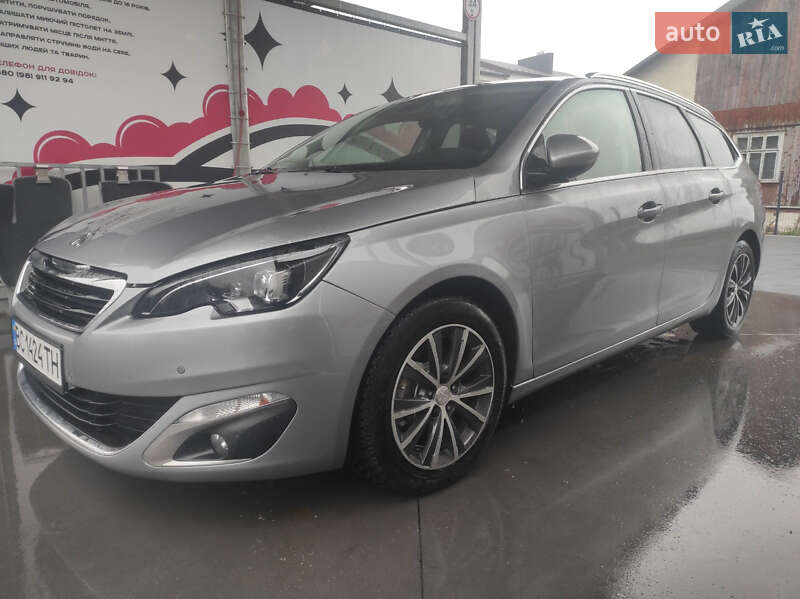 Універсал Peugeot 308 2017 в Дрогобичі