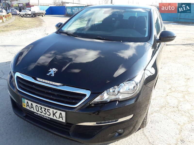 Универсал Peugeot 308 2015 в Киеве