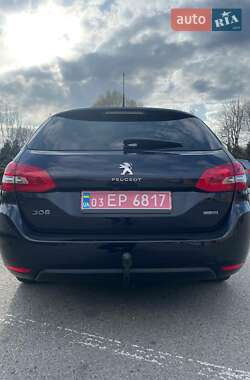 Універсал Peugeot 308 2015 в 