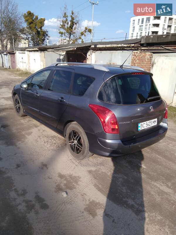 Універсал Peugeot 308 2011 в Львові