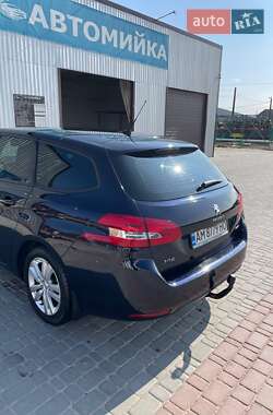 Універсал Peugeot 308 2015 в 