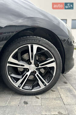 Кабріолет Peugeot 308 2011 в 