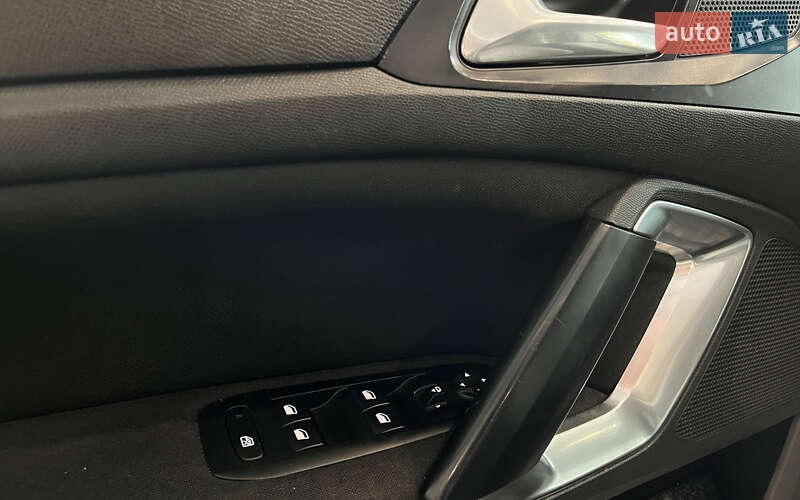 Універсал Peugeot 308 2016 в Шептицькому