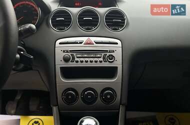 Хетчбек Peugeot 308 2013 в 