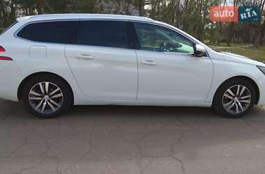 Универсал Peugeot 308 2019 в 
