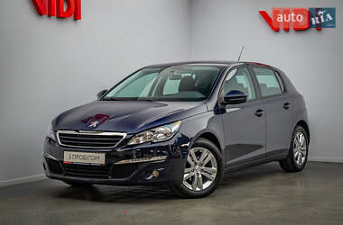 Хэтчбек Peugeot 308 2015 в 