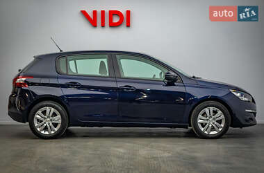 Хэтчбек Peugeot 308 2015 в 