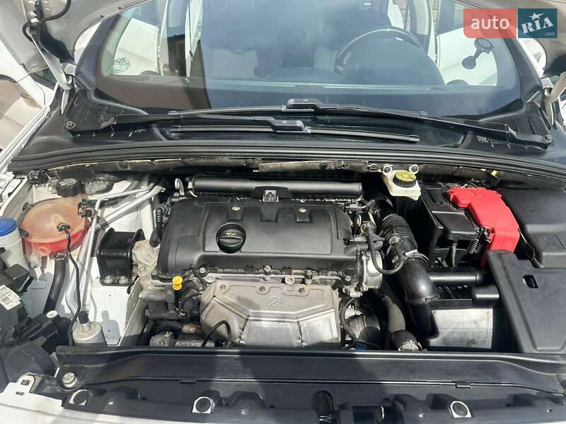Універсал Peugeot 308 2009 в Дубні