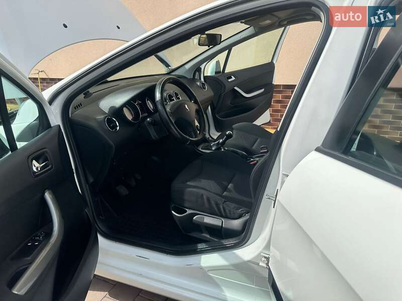 Універсал Peugeot 308 2009 в Дубні