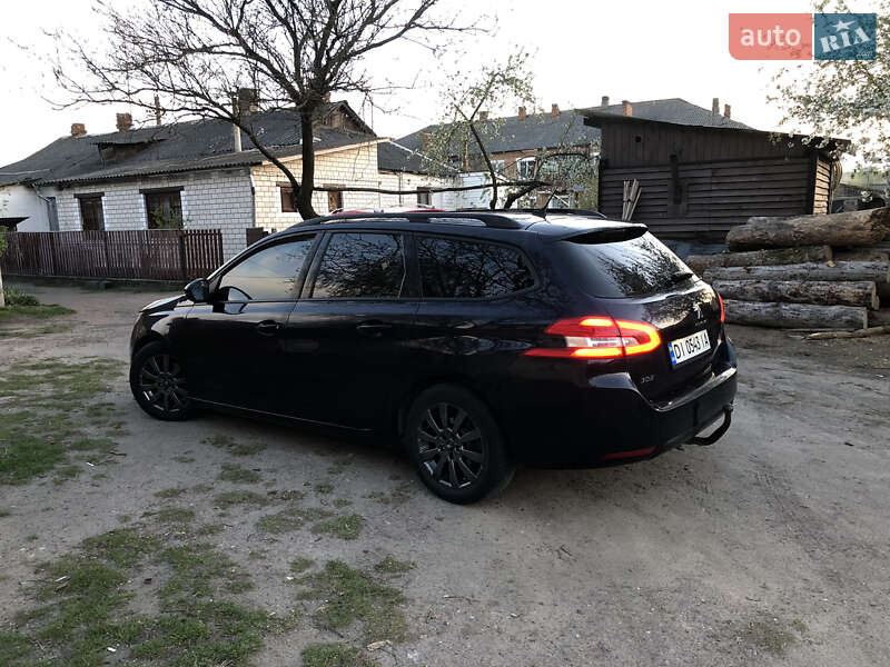 Універсал Peugeot 308 2014 в На Новій Борові