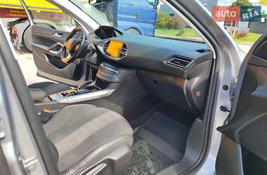 Универсал Peugeot 308 2019 в 
