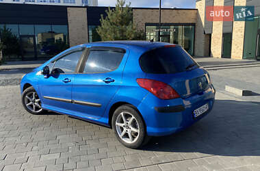 Хэтчбек Peugeot 308 2008 в 