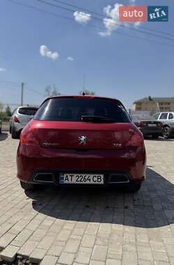 Хэтчбек Peugeot 308 2010 в 
