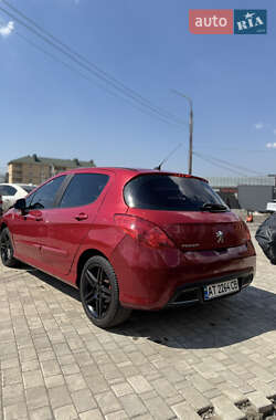Хэтчбек Peugeot 308 2010 в 