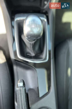 Універсал Peugeot 308 2014 в 