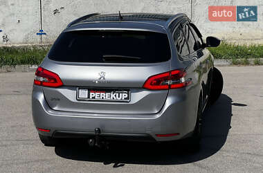 Універсал Peugeot 308 2014 в 