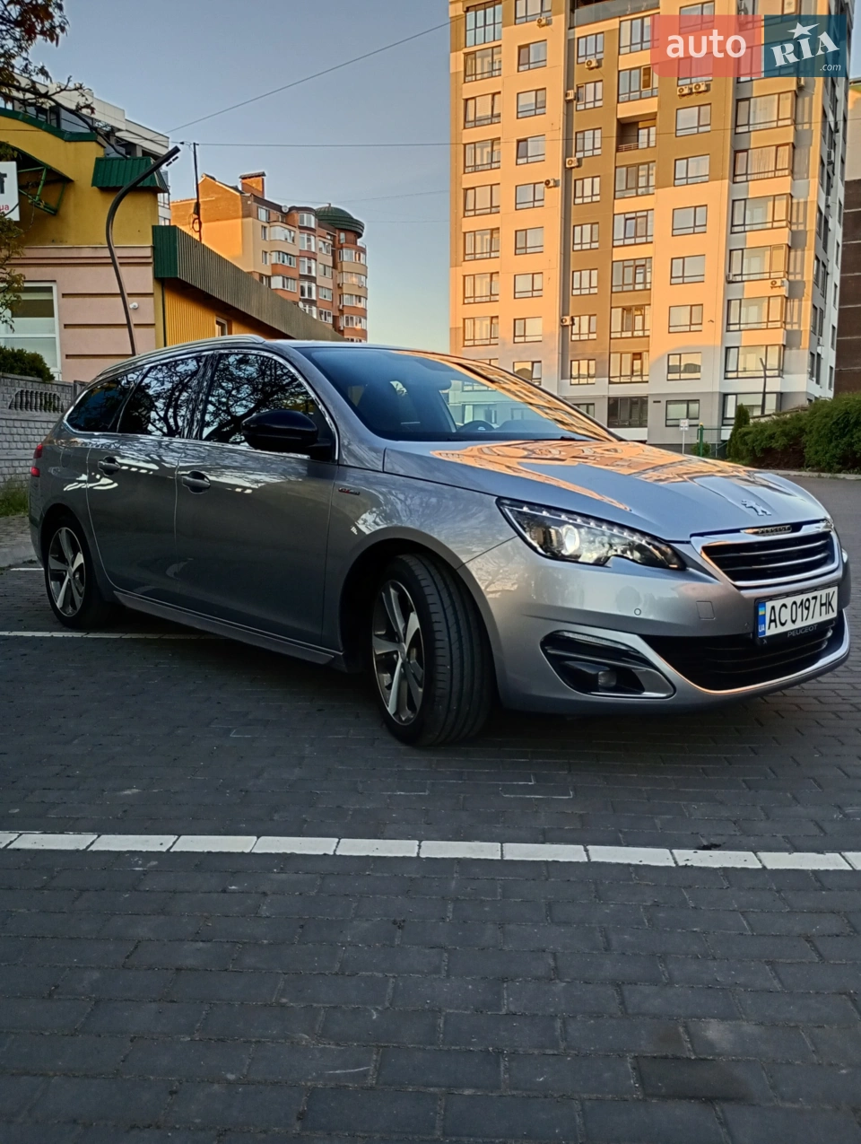 2014 Peugeot 308 - мініатюра 13