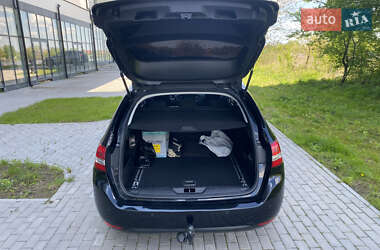 Универсал Peugeot 308 2015 в 