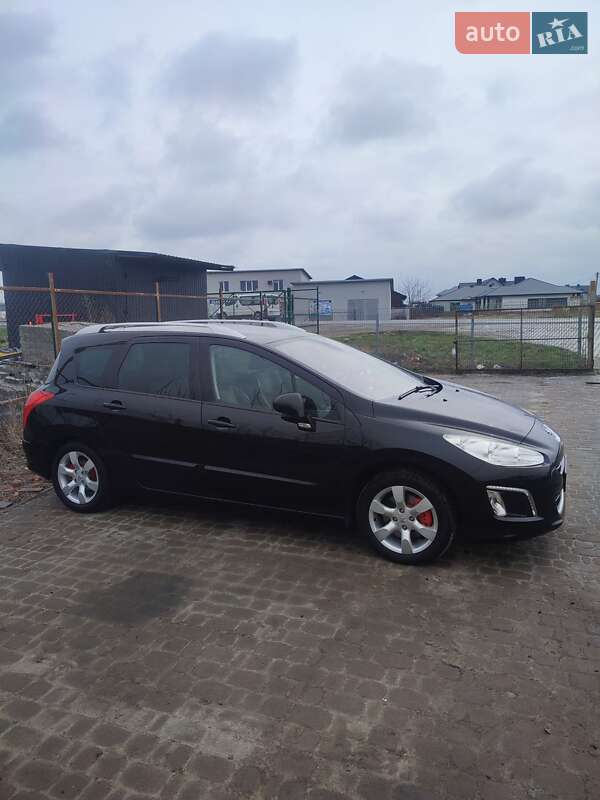 Универсал Peugeot 308 2013 в Луцке