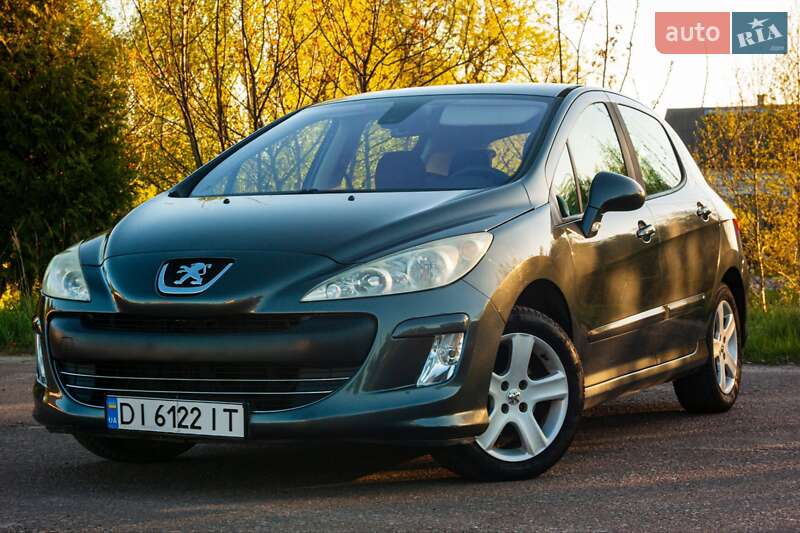 Хэтчбек Peugeot 308 2007 в Костополе