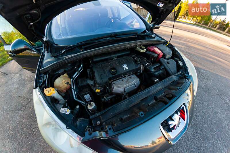 Хэтчбек Peugeot 308 2007 в Костополе