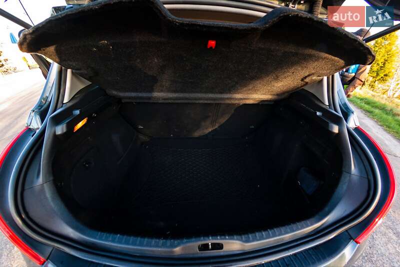 Хэтчбек Peugeot 308 2007 в Костополе