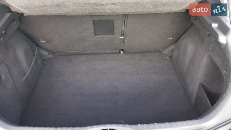 Хэтчбек Peugeot 308 2007 в Староконстантинове