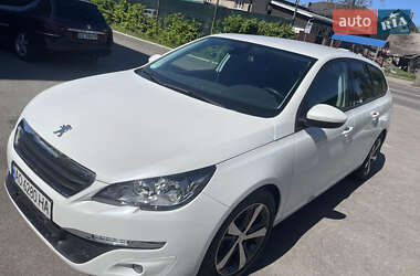 Универсал Peugeot 308 2016 в Киеве