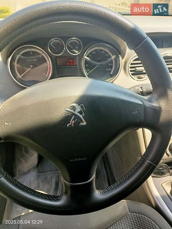 Хэтчбек Peugeot 308 2012 в Полтаве