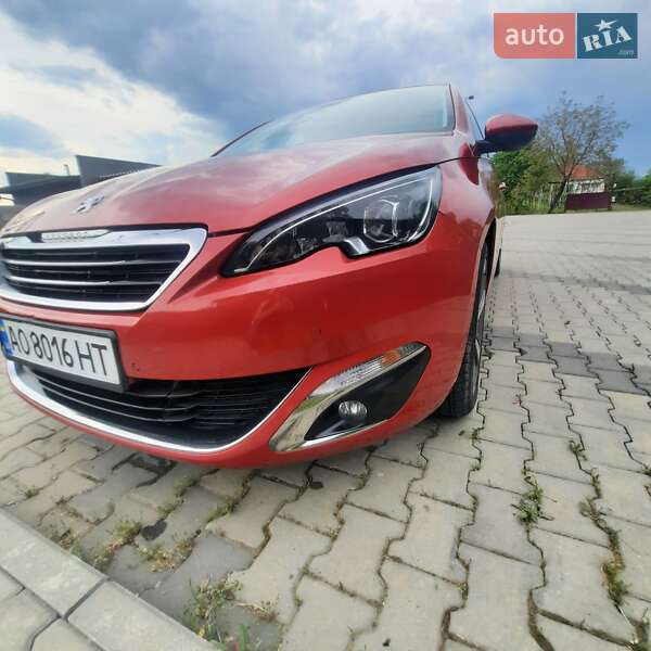 Універсал Peugeot 308 2014 в Білки