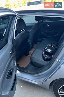 Хетчбек Peugeot 308 2014 в 