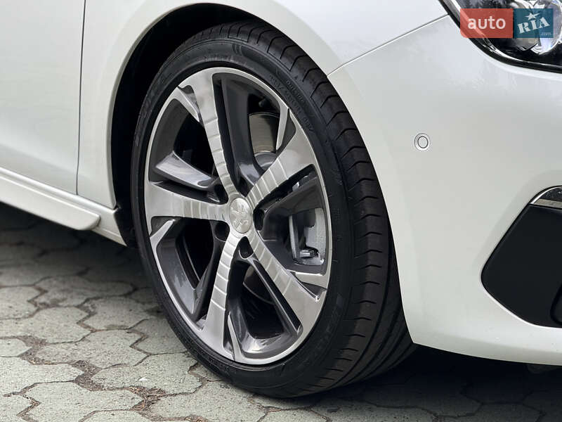 Универсал Peugeot 308 2018 в Дубно