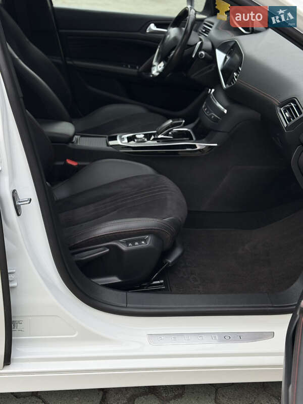 Универсал Peugeot 308 2018 в Дубно