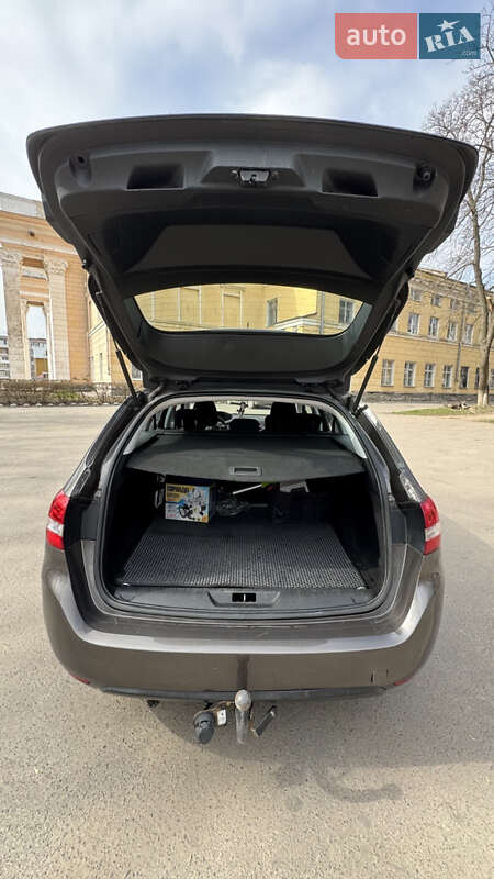 Универсал Peugeot 308 2015 в Староконстантинове фото 19 Универсал Peugeot 308 2015 в Староконстантинове
