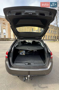Универсал Peugeot 308 2015 в 