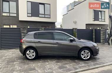 Хетчбек Peugeot 308 2018 в 