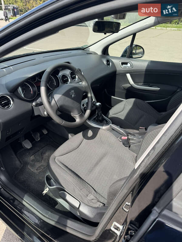 Универсал Peugeot 308 2008 в Ровно