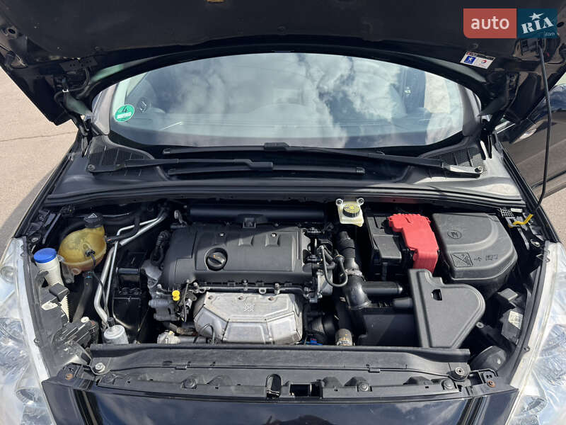 Универсал Peugeot 308 2008 в Ровно