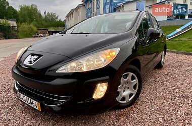 Хэтчбек Peugeot 308 2007 в 