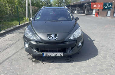 Универсал Peugeot 308 2009 в Ровно