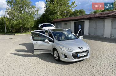Універсал Peugeot 308 2012 в 