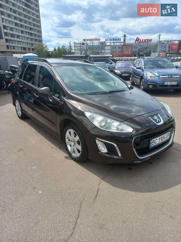 Універсал Peugeot 308 2012 в 