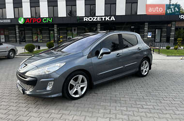 Хэтчбек Peugeot 308 2008 в Виноградове