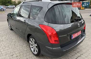 Универсал Peugeot 308 2012 в 